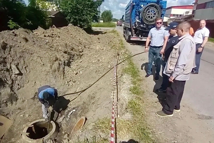 Проблема системы водоотведения в деревне Ополье Кингисеппского района решена