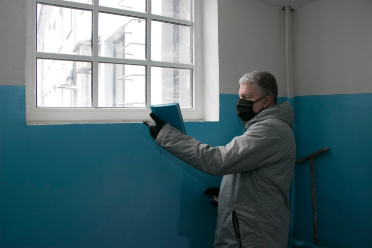 Госжилнадзор проверил санитарное состояние жилых домов в Каменногорске и Бокситогорске   